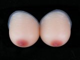 人工乳房　 ｃｄ変身 変性 上質　シリコンおっぱい　貼り付け可能